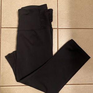 Kirkland Cropped Leggings